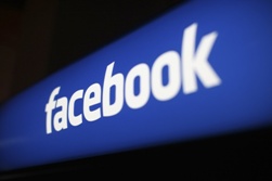 Facebook начнет борьбу с самоубийствами